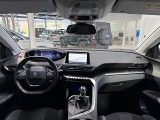 PEUGEOT 3.008 1.5HDI 130CV