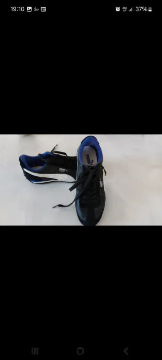 Scarpe sportive Puma nere e bianche