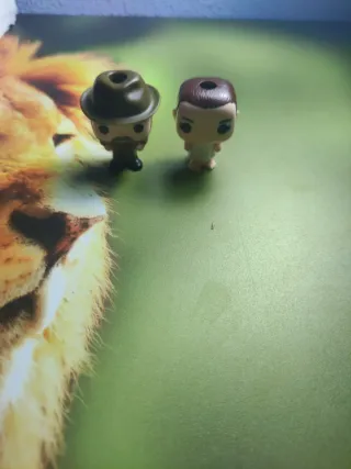Funko Pop Hopper y Eleven Laboratorio