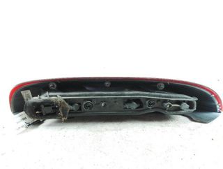 Piloto tras der opel 09114337 corsa c x01 21047480