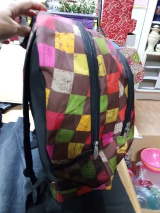 Mochila grande cuadros vivos