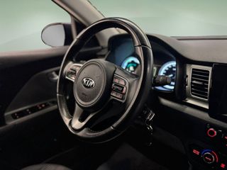KIA Niro Hibrido Automático - COMO NUEVO