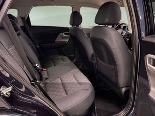 KIA Niro Hibrido Automático - COMO NUEVO