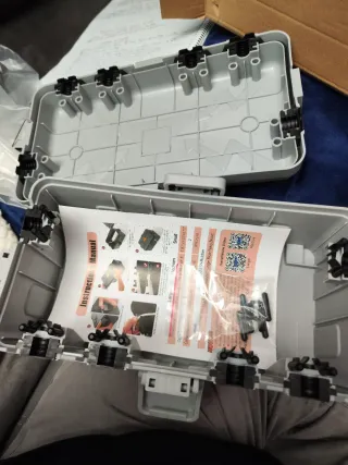 Caja conexiones eléctricas gris