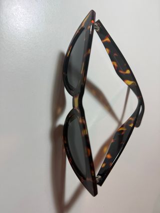 Occhiali da sole tartaruga