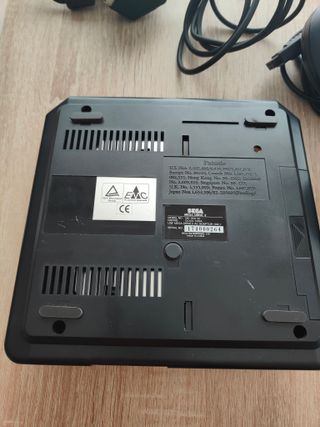 Consola Sega Mega Drive II + 2 Mandos + Cables