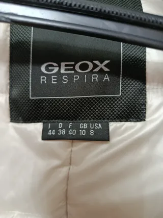 Abrigo corto Geox beige