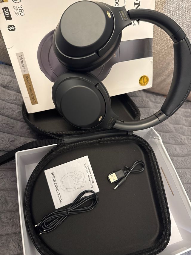 Fones de ouvido Sony WH-1000XM4 Preto