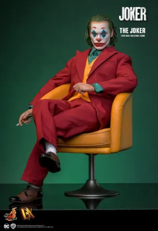 THE JOKER DX 42 HOT TOYS PELO ESCULPIDO