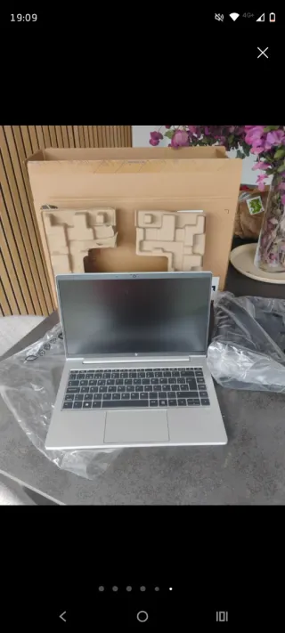 Portátil HP EliteBook 645 G9 Plata