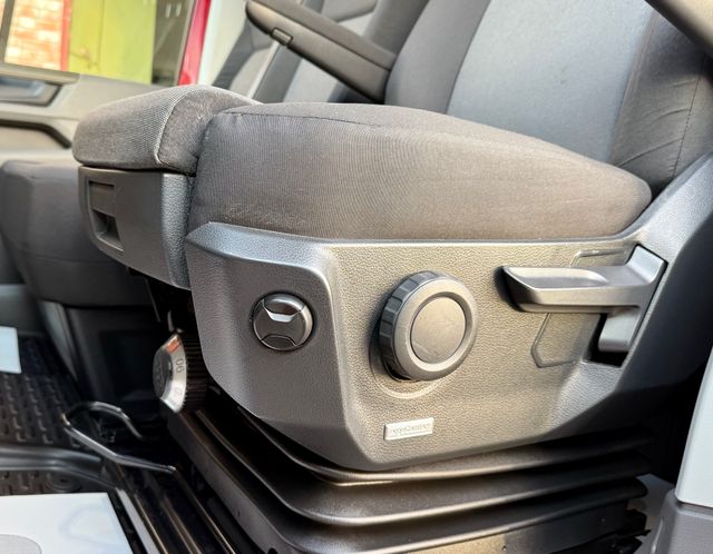 Volkswagen Crafter 7 plazas Camion Plataforma