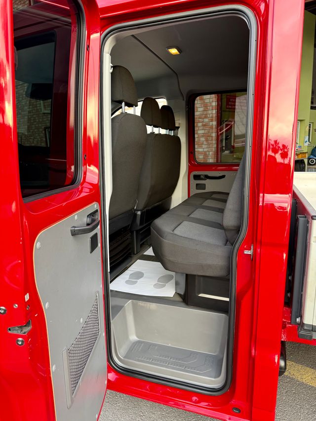 Volkswagen Crafter 7 plazas Camion Plataforma