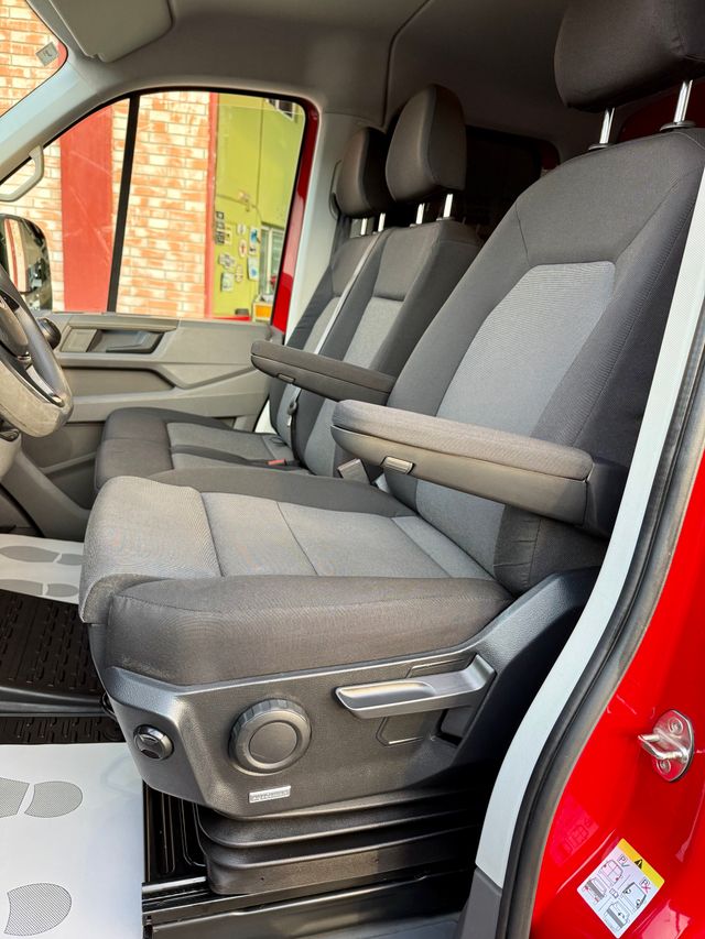 Volkswagen Crafter 7 plazas Camion Plataforma