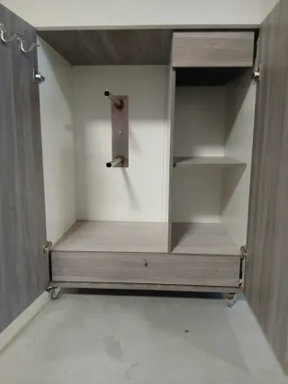 Armario Hípica tablero marino hecho por carpinter