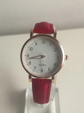 Reloj Mujer Nuevo Dorado y Rojo