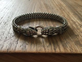 Pulsera vikinga serpientes cierre aro acero