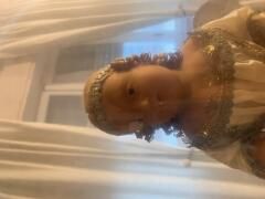 Bambola antica Gesu' sotto globo di cera