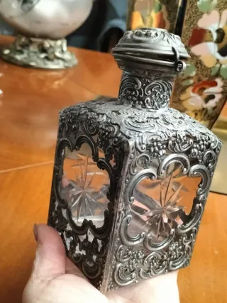 Bottiglia antica in cristallo e Argento 925