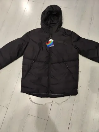 Abrigo John Smith Negro