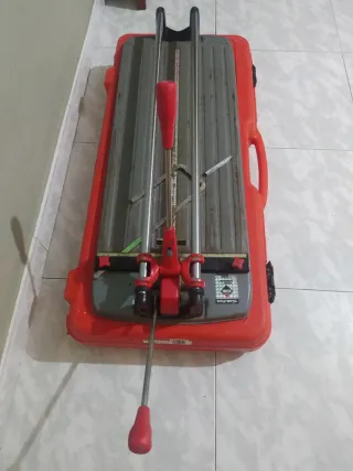 Cortadora de azulejos Rubí TS-L PLUS