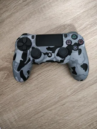 Consola PS4 Slim 500 GB Negra + Mando