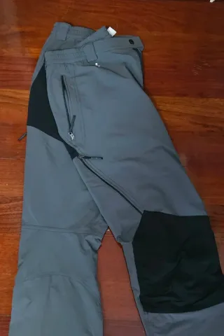 Pantalón Trangoworld gris y negro de  invierno