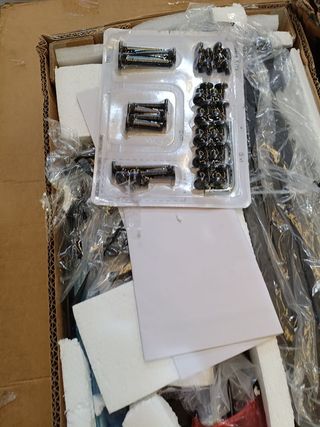 VASAGLE Marco de Cama Matrimonio, Estructura de Cama de Metal, con Estantes de Almacenamiento, Invitados, para Colchón de 140 x 190 cm, Fácil Montaje, Negro Tinta RMB093B01