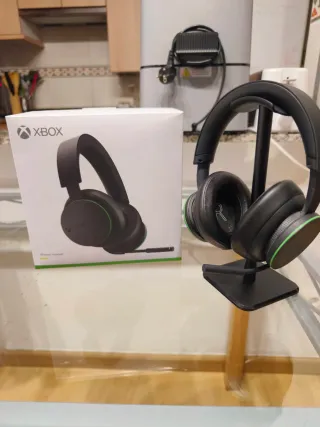 Pack Xbox Series S Blanca 512GB + Mando + Cascos