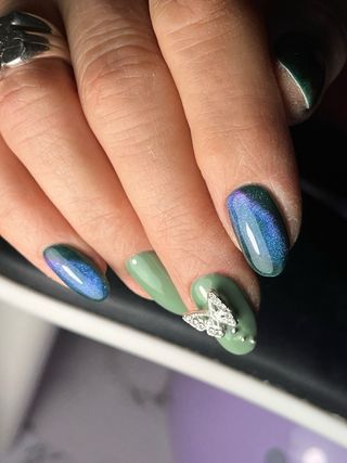 Manicura Rusa Uñas Gel y Acrílicas