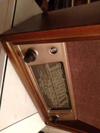 Radio Telefunken Multibanda Antigua