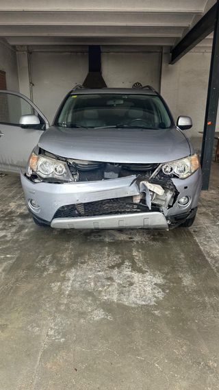 Mitsubishi Outlander 2008