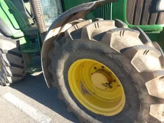 Tractor John Deere 6320