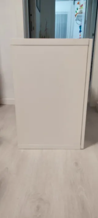 Estructura BESTÅ Blanca con Puerta de Cristal