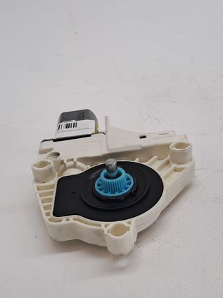 MOTOR ELEVALUNAS DELANTERO IZQUIERDO AUDI Q5 (8R)