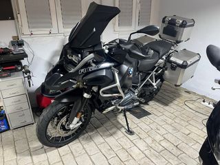 BMW R1200 GS AdV Triple Black