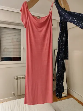 2 Vestidos uno de fiesta y otro largo de verano