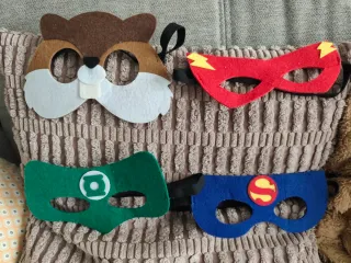 Máscaras de fieltro para fiestas