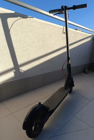 Patinete Eléctrico Negro