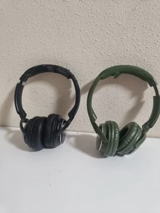 Cascos Inalámbricos Negro y Verde