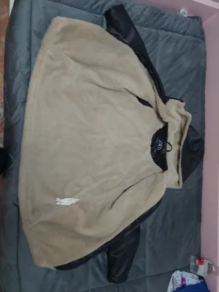 Chaqueta Zara cuero talla 10 con pelo
