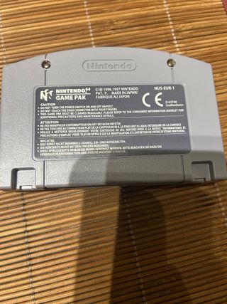 Pacchetto Game Boy Pocket e N64 con giochi