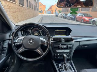 Mercedes-Benz Clase C 2011
