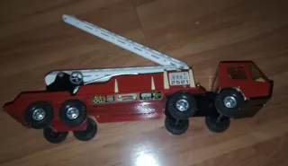 Camión GOZAN mod Bronco 2521 años 70