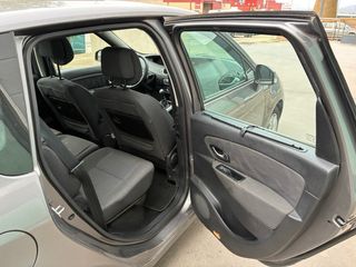Renault Scenic 2011