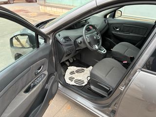 Renault Scenic 2011
