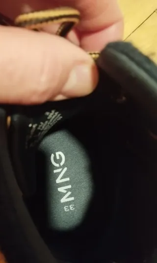 Botas niño MANGO talla 33