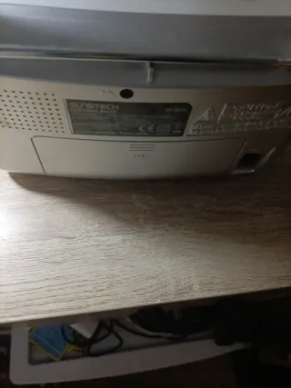 Radio Sunstech Blanca Portátil