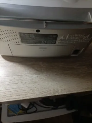 Radio Sunstech Blanca Portátil