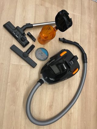 Aspiradora Rowenta Compact Power Cyclonic