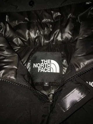 The North Face Black Hooded Puffer Jacket – Size S